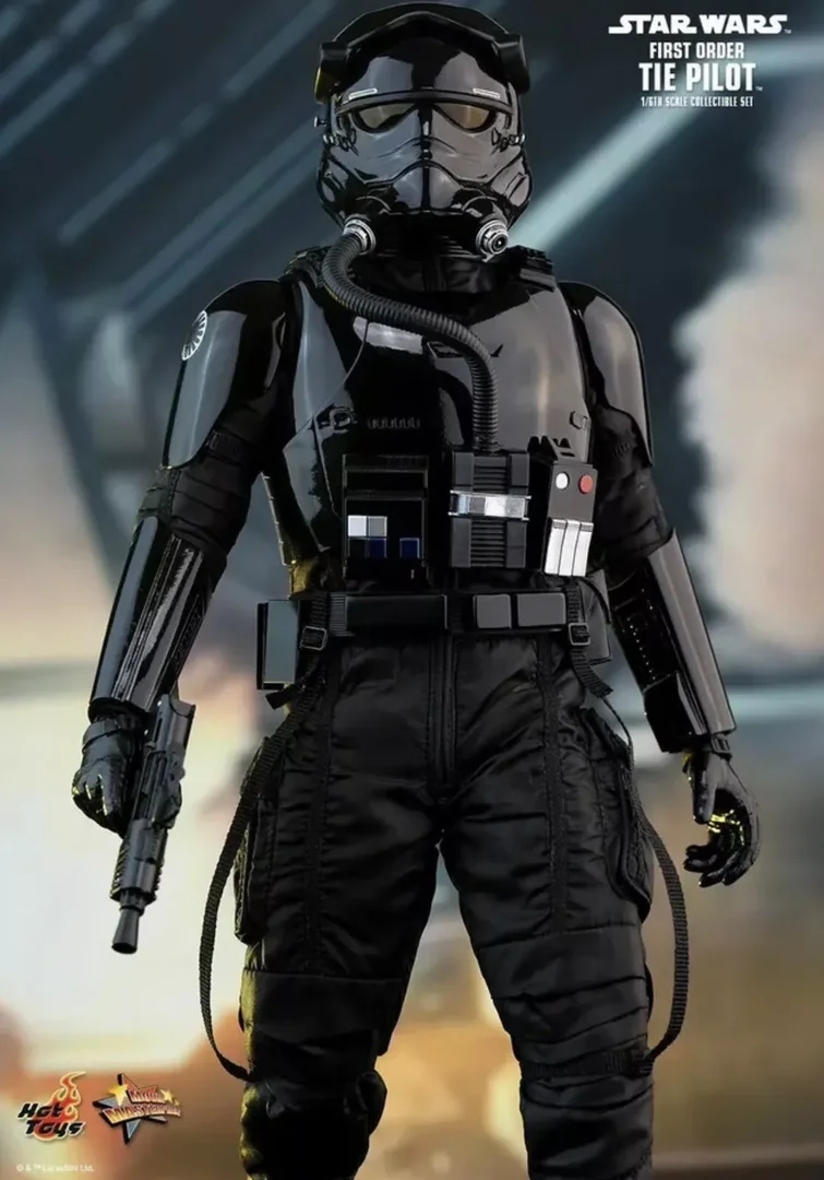 Star Wars : The Force Awakens - First Order Tie Pilot Hot Toys